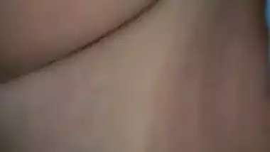 Hyderabadi guy fucks GF’s shaved cunt in Telugu sex video