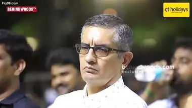 Dusky Beauty Pooja Hegde Super Hot Curvy ASS Pressed Multiple Times & Cameltoe