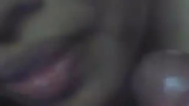 Young Wife Sucking Cock - Movies.