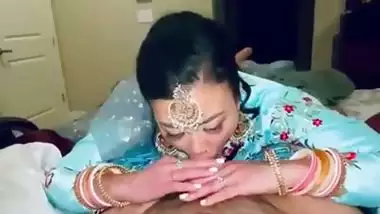 Kathmandu lady gives a Nepali blowjob to her Indian husband