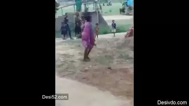 Desi village wife show pussy, fun