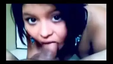 Himachal babe Giving blowjob to her Boyfriend