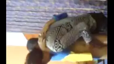 Village college girl Hema’s home sex with lover mms