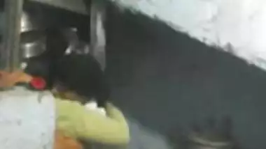 Northindian Guy fix cam and fuck with her Aunty