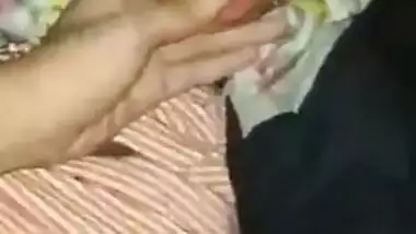 Hijabi indian girl moaning