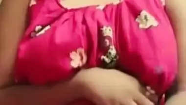 Indian girl naked open live on cam nighty gand boobs pussy 