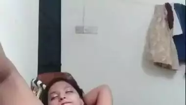 Desi horny girl masturbating with banana