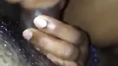 Bhabhi giving hot sloppy blowjob