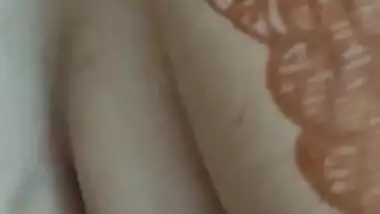 Penis Penetration of Shy Girl in Oyo – “Are Abhi gaya hi ni hai”