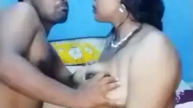 Pregnant wife blowjob and her boobs sucking viral HD MMS