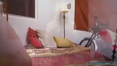 Hindu girl with muslim bf first time Desert Rose, aka Prostit