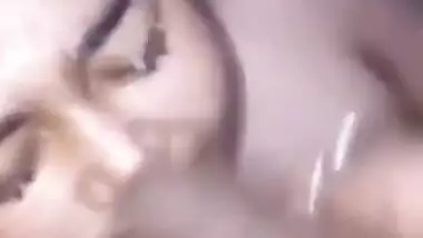 Taking cumshot on face