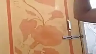 Today Exclusive -sexy Bangla Girl Shows Her Bating On Vc