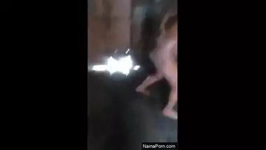 Today Exclusive - Sexy Desi Bhabhi Captured Bathing…