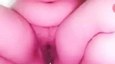 Famous Desi Girl With Clear Face Tango Show