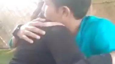 Public Sex Of Young Couple Caught In Indian Restaurant