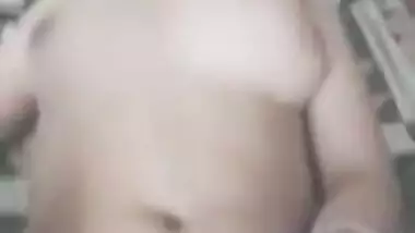 MMS clip of Desi guy drilling trimmed XXX peach of obedient wife