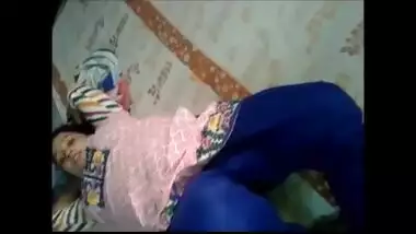 Chubby House Wife Home Sex Session Leaked MMS