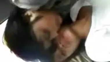 Mahin car fingering