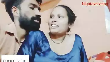 Shy bhabhi boobs squeezed hard, pressed & grabbed many times continuously in vlog