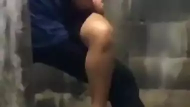 Desi lover outdoor fucking