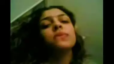 Older desi bhabhi incest home sex with devar