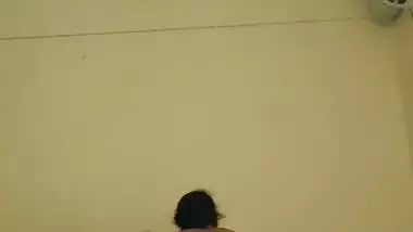 Man enjoys Kerala sex with a big ass milf in the doggy style