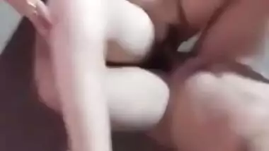Desi Hoot Bhabhi SEduced n fuking with Youngr Neiughbr boy