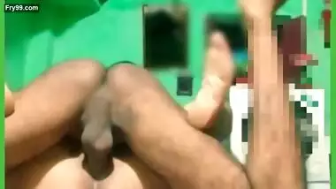 Sali ko uska husband meri tarah nahi chodata hai jor se