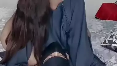 Indian Muslim Girl Fucking Boy With Urdu & Hindi Audio