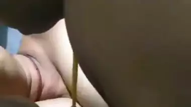 Mature affair bhabhi boob press in blanket viral MMS