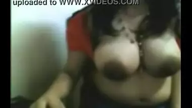 Rashmi aunty webcam boob show