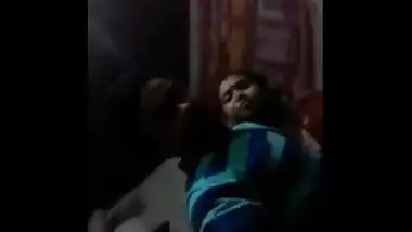 Desi xxx video of a young house wife having fun with her husband