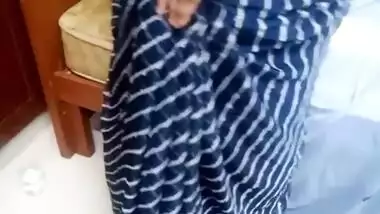 Desi Indian Aunty Natural Big Boobs