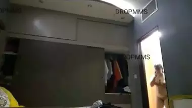 Chubby MILF after bath dress wear caught by stepson