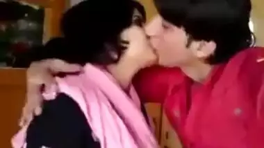 Pakistani pathan girl hot smooch