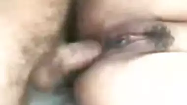 Delhi girl Neeta agrees to do gaand phaaru anal fuck with desi neighbor