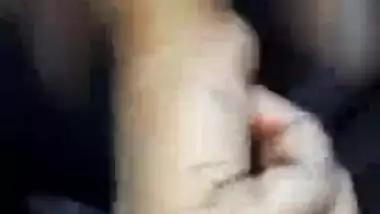 Desi office sex clip of aunty offereing her big boobs for playing