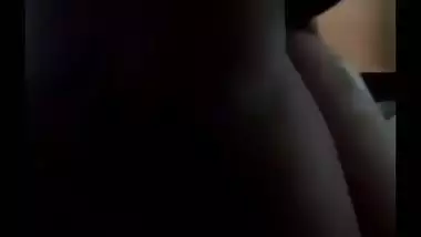 Man bangs a Tamilian BBW in Tamil sex video