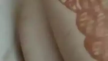 Penis Penetration of Shy Girl in Oyo – “Are Abhi gaya hi ni hai”