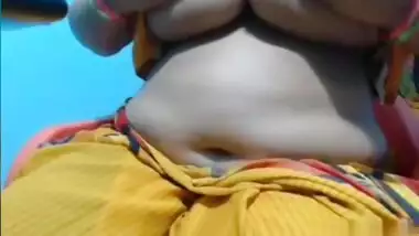 Huge Boobs - Hot Bbw Aunty Showing