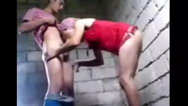 Mature Indian Bhabhi Fucked by Young Boy