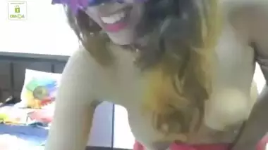 Desi girl teasing with sexy striptease in a sexy bolly s