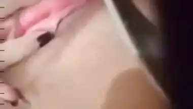 Cute Desi XXX bitch playing with her virgin pussy on selfie cam