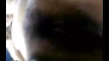 Horny desi lady getting her pussy exposed and clit rubbed nicely!