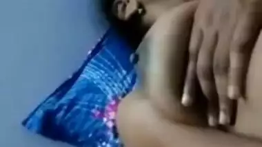 Desi village wife show her big boob