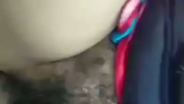 The guy enjoys outdoor sex with a married woman