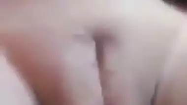 Assame Boudi showing her nude buttery pussy