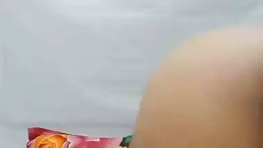 Nude MMS of a big boob milf from an adult webcam