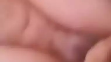 Today Exclusive-cute Lankan Tamil Girl Showing Her Boobs And Pussy Part 2